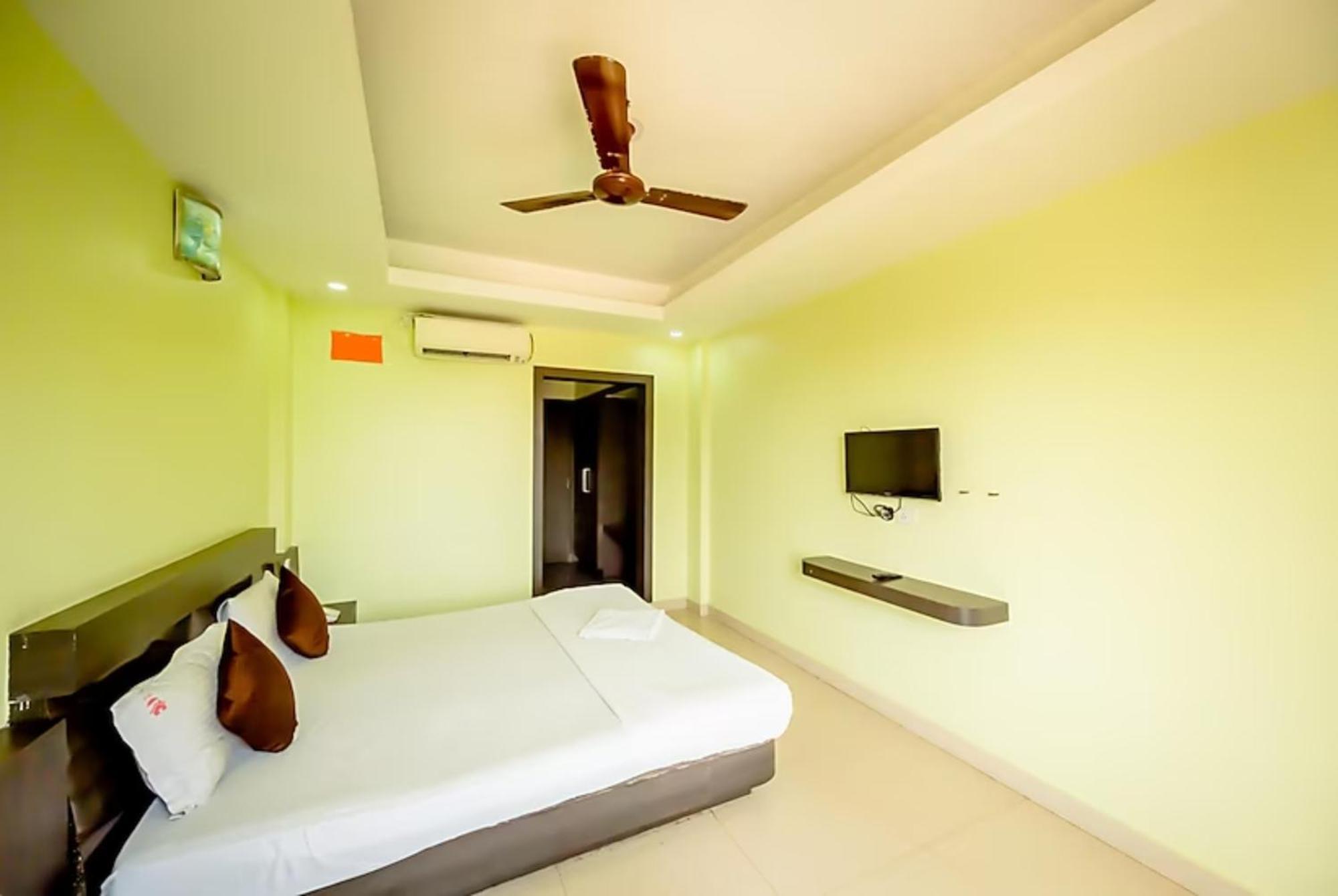Deep Ganga Inn Near Sea Beach By Morservices Puri Exteriör bild